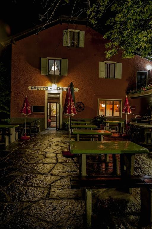 Grotto Zendralli Roveredo Εξωτερικό φωτογραφία