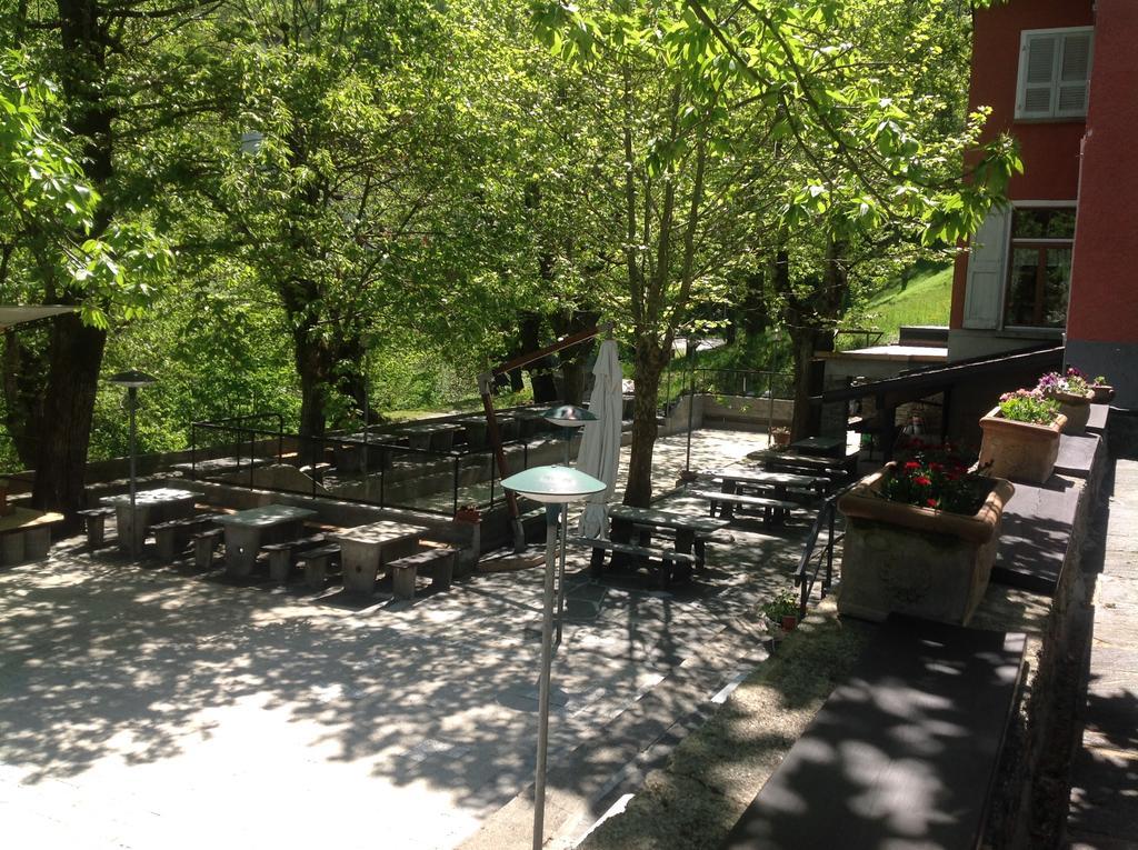 Grotto Zendralli Roveredo Εξωτερικό φωτογραφία